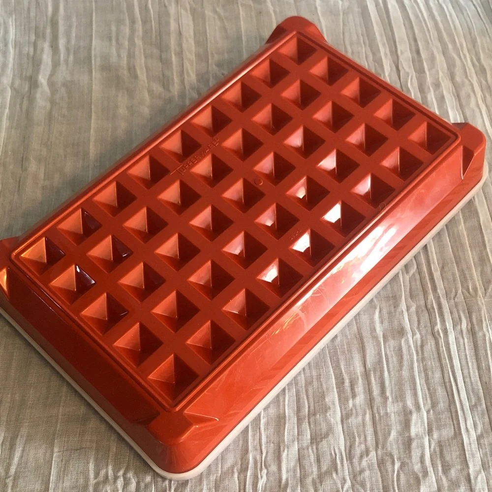 Vintage TUPPERWARE lot of 3-tall Spaghetti storage, bacon keeper, pie storage
